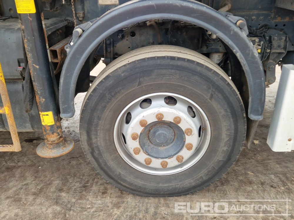 Camión volquete DAF CF450: foto 10