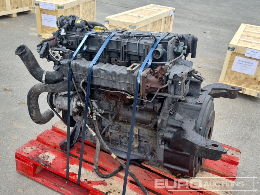 Deutz 4 Cylinder Engine - Motor: foto 3 Deutz 4 Cylinder Engine - Motor: foto 3