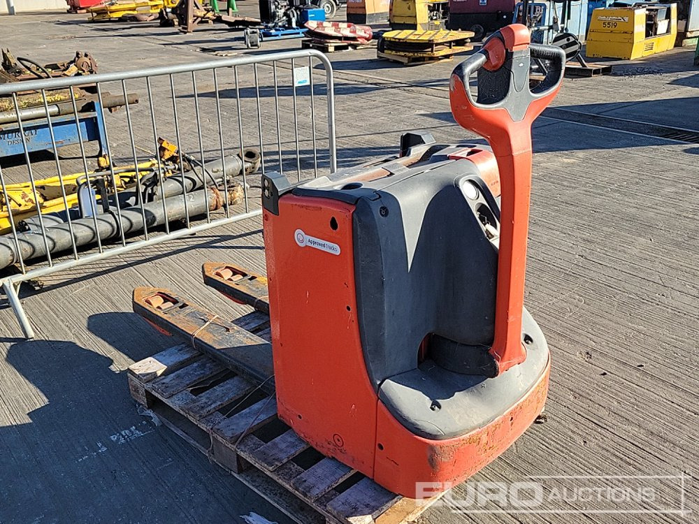 2014 Linde T16L - Equipo de manutención: foto 3 2014 Linde T16L - Equipo de manutención: foto 3