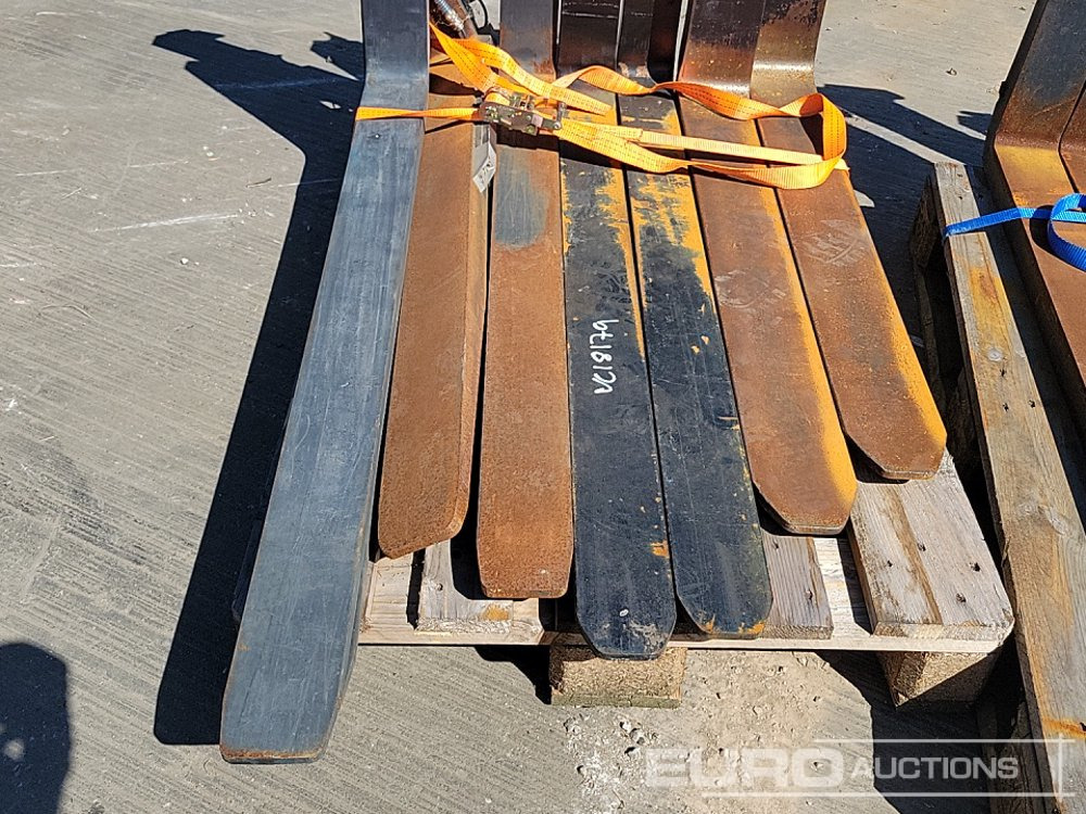 Equipo de manutención Selection of Various Size Forks to suit Forklift (2 Pallets of): foto 13