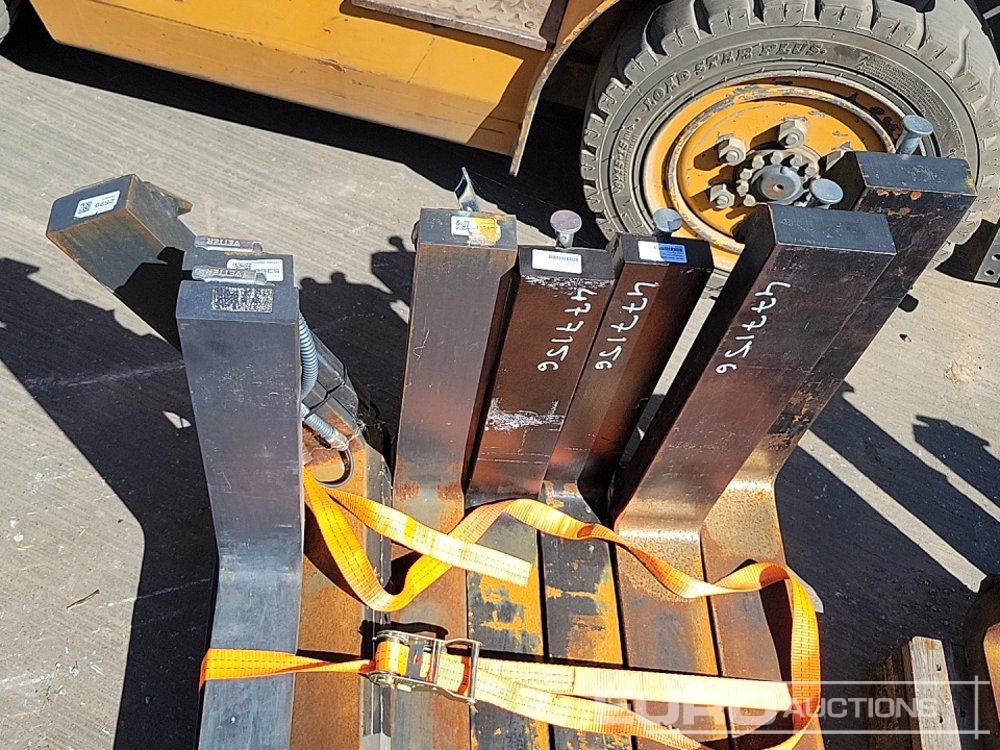 Equipo de manutención Selection of Various Size Forks to suit Forklift (2 Pallets of): foto 14