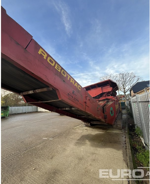 Extec Robotrac Tracked Scalping Screener - Cribadora: foto 3 Extec Robotrac Tracked Scalping Screener - Cribadora: foto 3