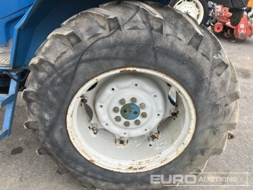 Tractor Ford 4610: foto 6