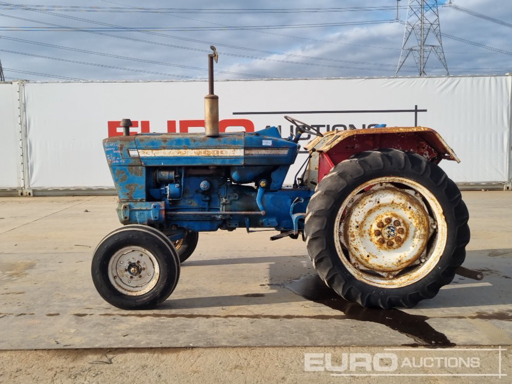 Ford 5000 - Tractor: foto 2 Ford 5000 - Tractor: foto 2