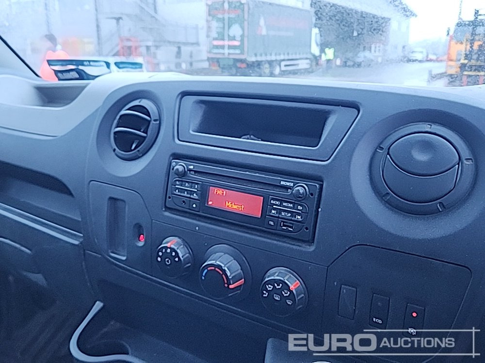 Furgoneta 2015 Renault Master: foto 33 Furgoneta 2015 Renault Master: foto 33