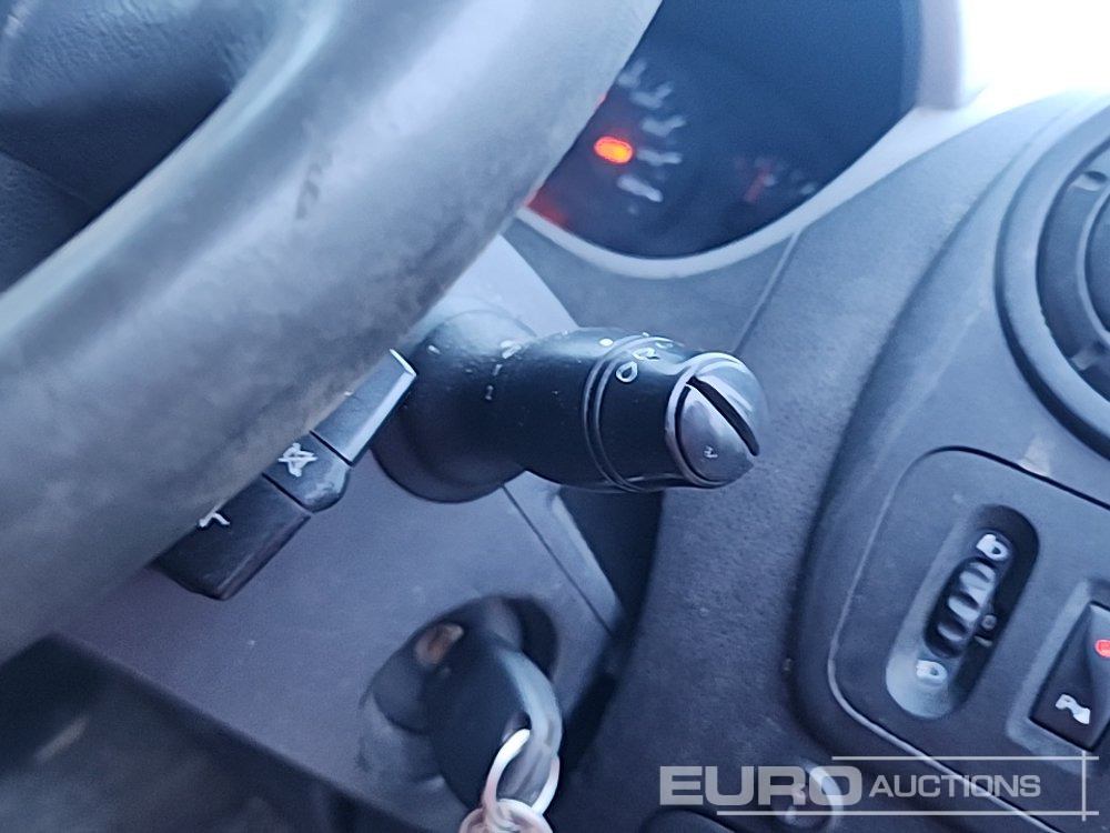 Furgoneta 2015 Renault Master: foto 36 Furgoneta 2015 Renault Master: foto 36