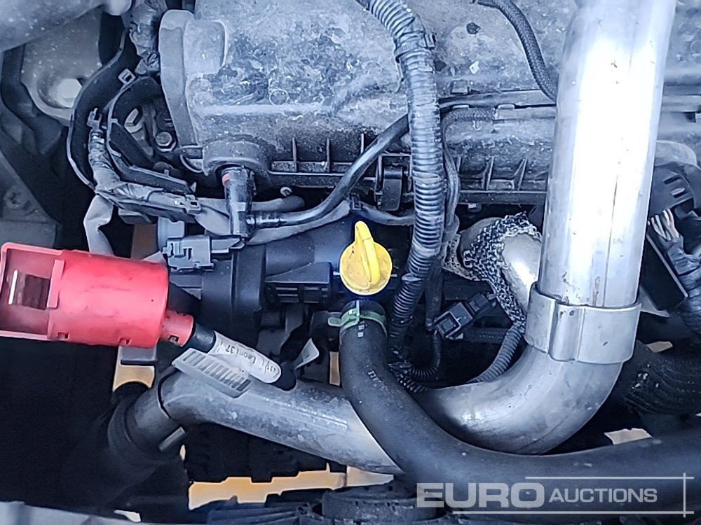 Furgoneta 2015 Renault Master: foto 47 Furgoneta 2015 Renault Master: foto 47