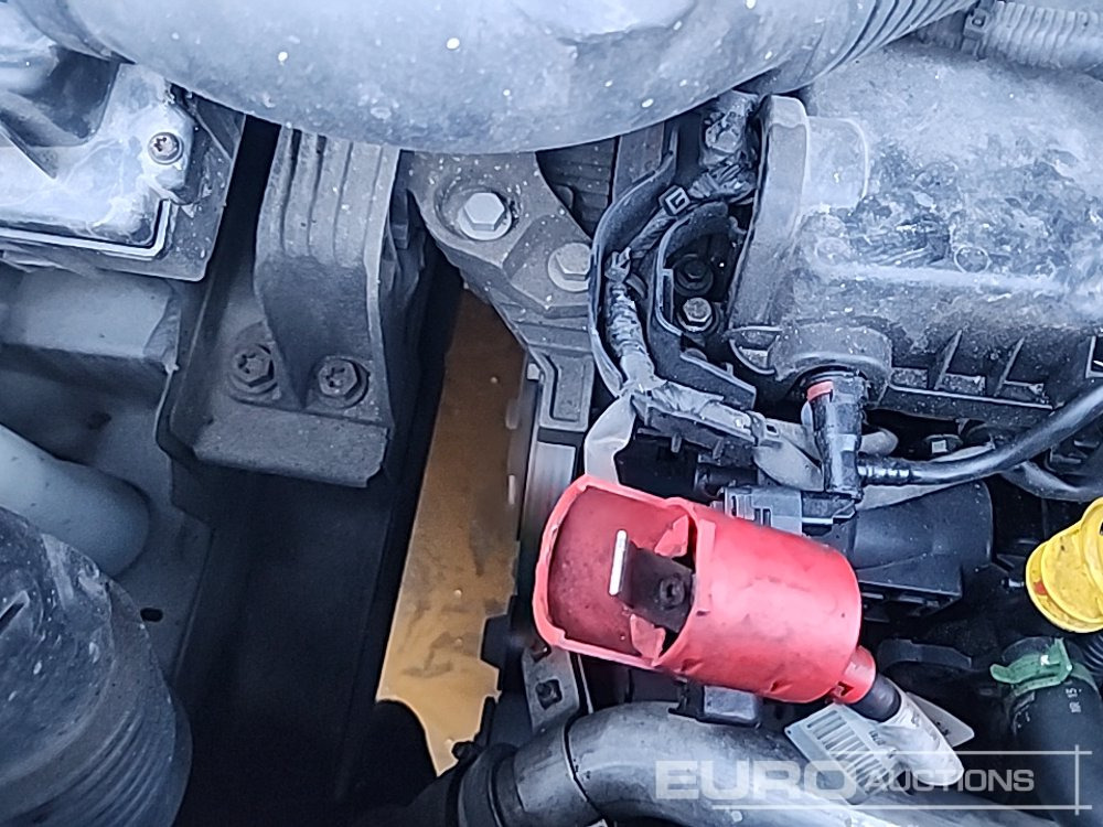 Furgoneta 2015 Renault Master: foto 44 Furgoneta 2015 Renault Master: foto 44