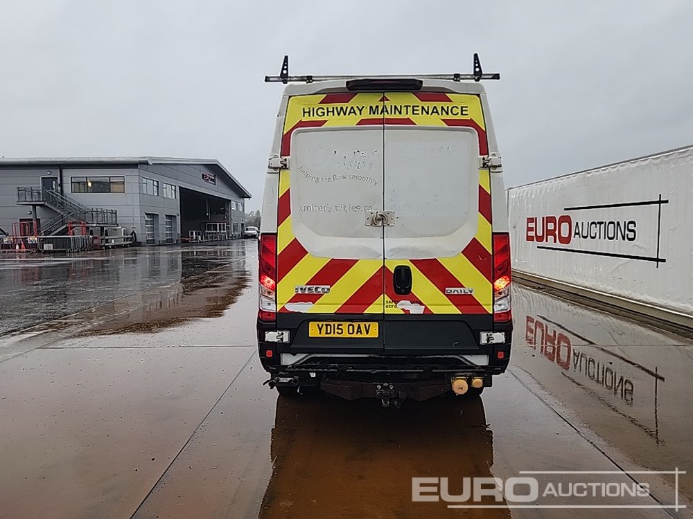 Iveco Dailly 35 C15 - Furgoneta: foto 4 Iveco Dailly 35 C15 - Furgoneta: foto 4