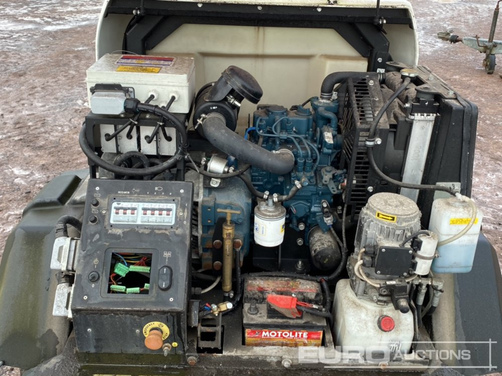 Torre de iluminación Generac Single Axle Lighting Tower, Kubota Engine (Spares): foto 14