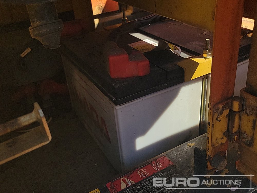 Dúmper de cadenas Hitachi EG40R: foto 24