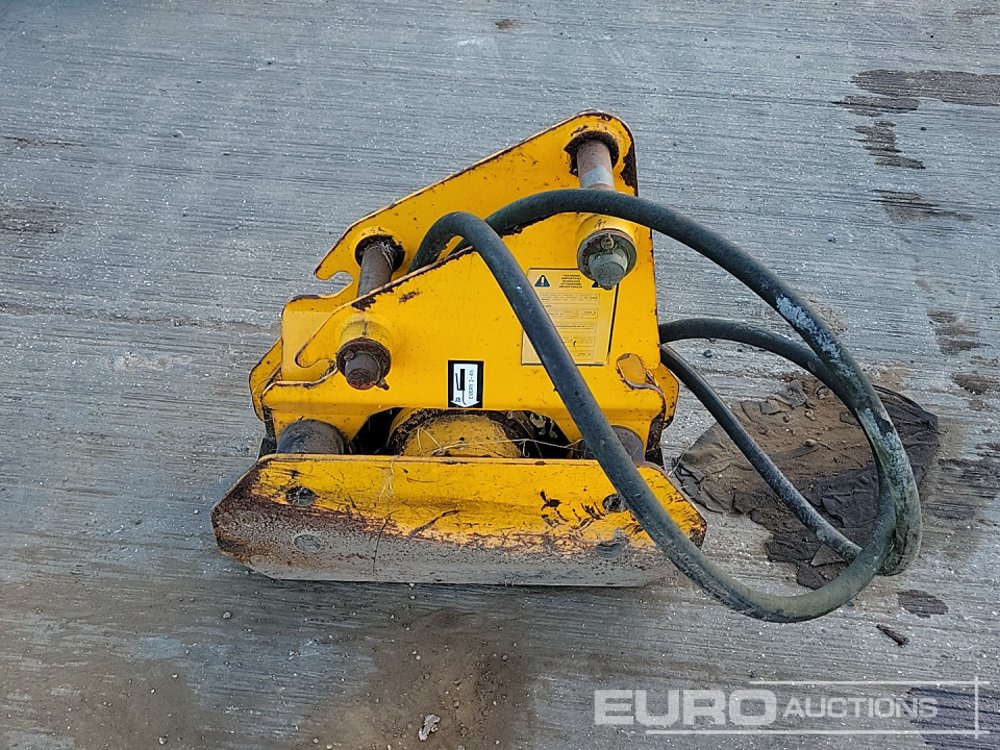 JCB Hydraulic Conpaction Plate 45mm Pin to suit 4-6 Ton Excavator - Implemento para Excavadora: foto 2 JCB Hydraulic Conpaction Plate 45mm Pin to suit 4-6 Ton Excavator - Implemento para Excavadora: foto 2