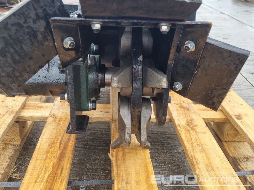 Implemento para Excavadora Unused Captok Hydraulic Stump Grinder to suit Mini Skidsteer Loader: foto 11