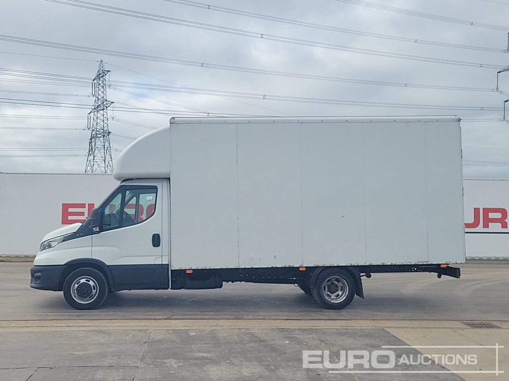 Iveco 35-160 - Furgoneta caja cerrada: foto 2 Iveco 35-160 - Furgoneta caja cerrada: foto 2