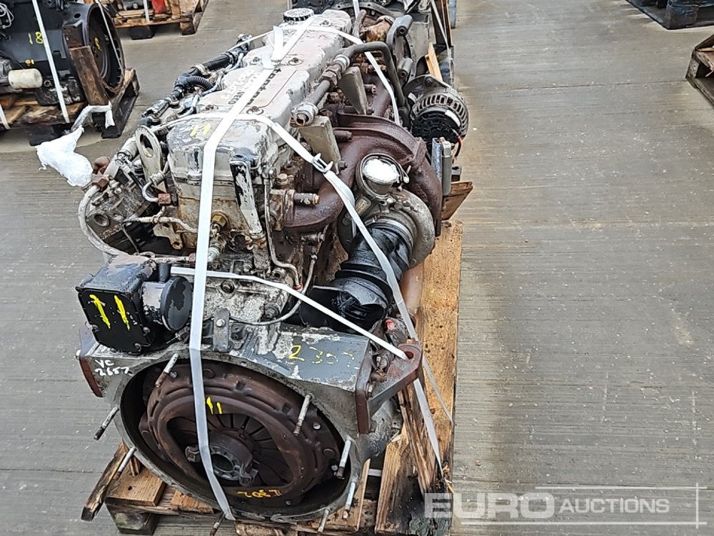 Iveco EUR3 F4AE0681 - Motor: foto 2 Iveco EUR3 F4AE0681 - Motor: foto 2