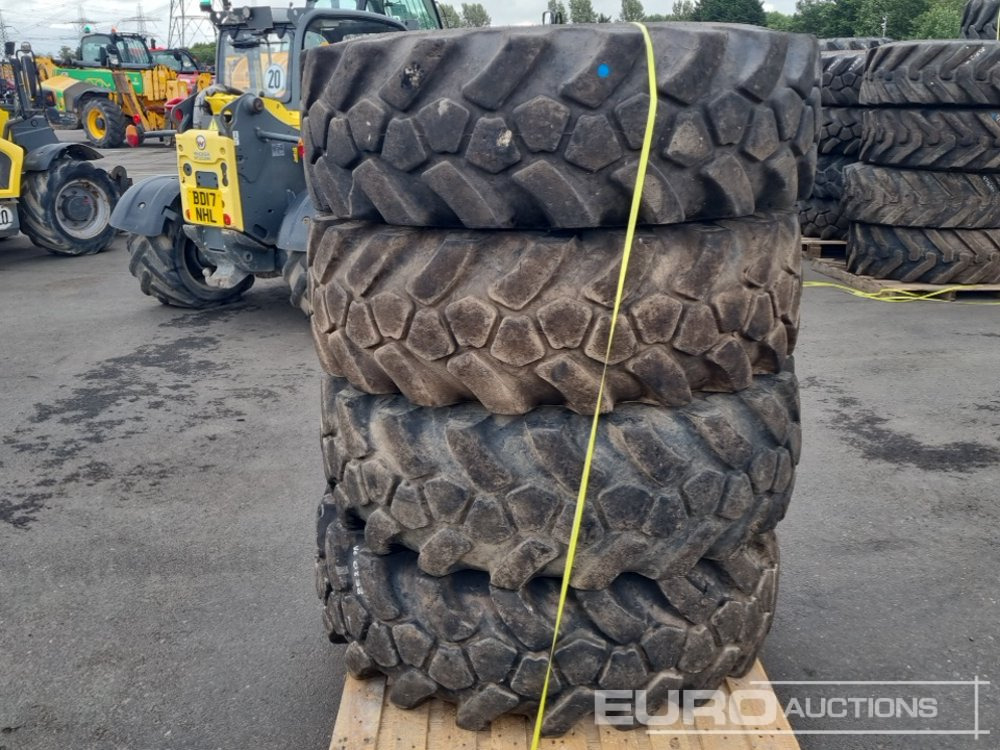JCB 15.5-25 L-2 Tyre (4 of) - Neumático: foto 2 JCB 15.5-25 L-2 Tyre (4 of) - Neumático: foto 2