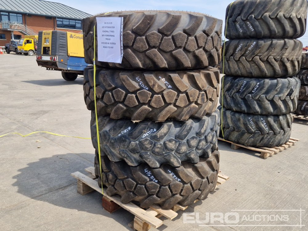 JCB 15.5-25 L-2 Tyre (4 of) - Neumático: foto 2 JCB 15.5-25 L-2 Tyre (4 of) - Neumático: foto 2