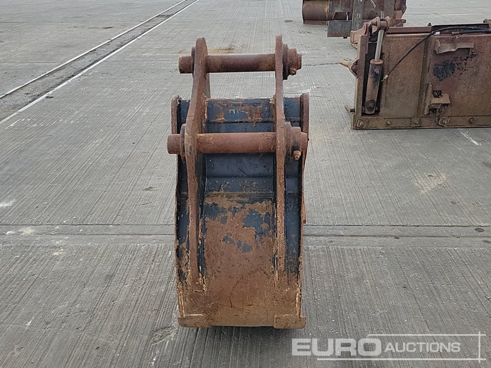 JCB 24" Digging Bucket 65mm Pin to suit 13 Ton Excavator - Cazo: foto 4 JCB 24" Digging Bucket 65mm Pin to suit 13 Ton Excavator - Cazo: foto 4