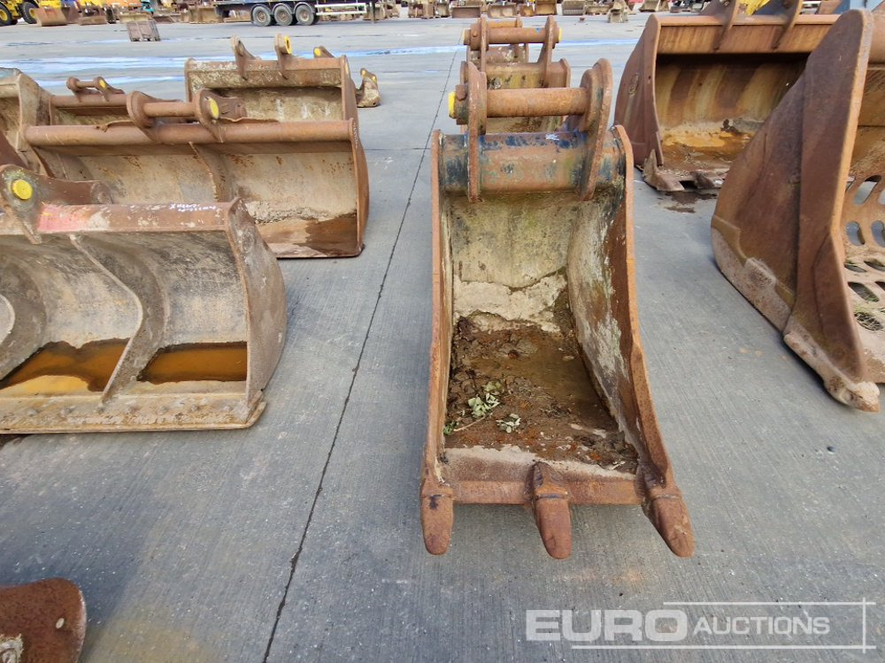 Cazo JCB 28" Digging Bucket 80mm Pin to suit 20 Ton Excavator: foto 8