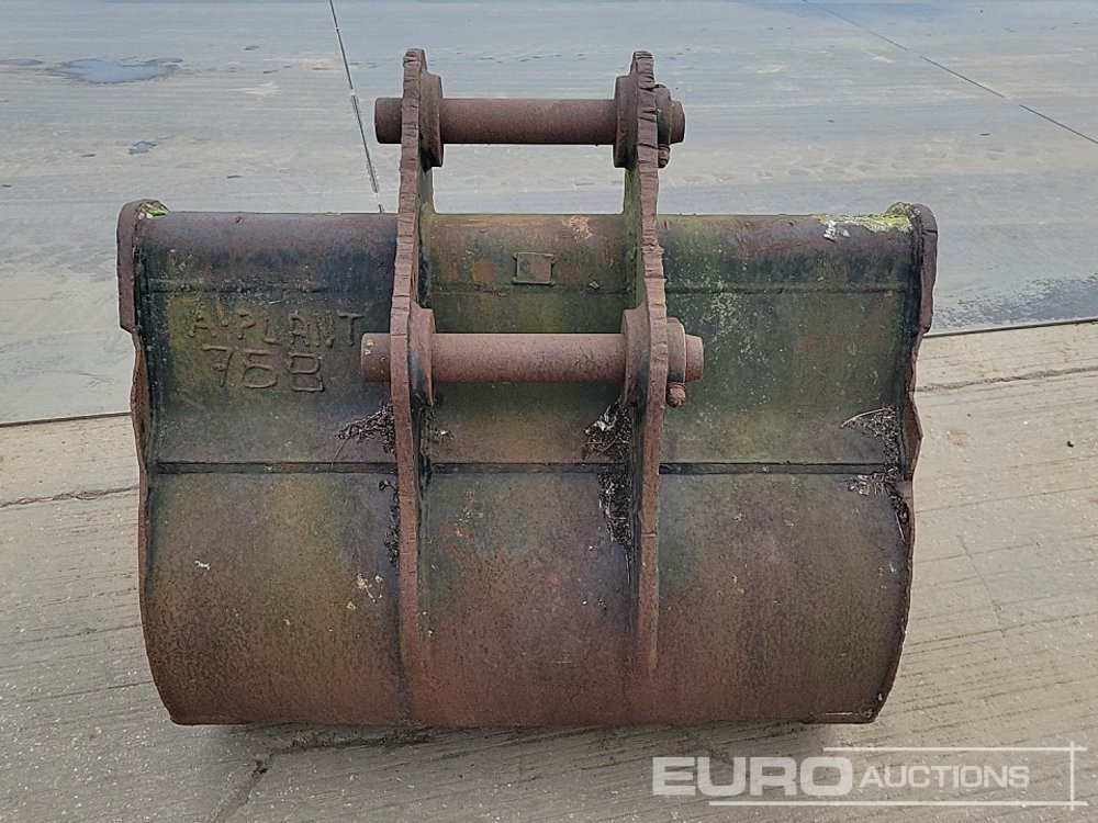 JCB 48" Digging Bucket 65mm Pin to suit 13 Ton Excavator - Cazo: foto 4 JCB 48" Digging Bucket 65mm Pin to suit 13 Ton Excavator - Cazo: foto 4