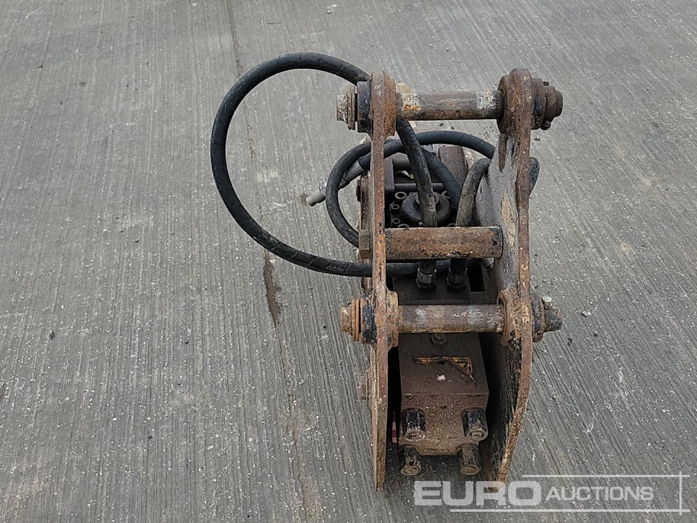 JCB Hydraulic Breaker 45mm Pin to suit 4-6 Ton Excavator - Martillo hidráulico: foto 4 JCB Hydraulic Breaker 45mm Pin to suit 4-6 Ton Excavator - Martillo hidráulico: foto 4