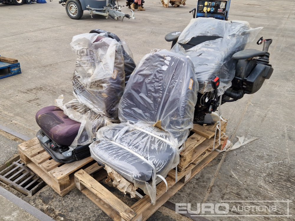 JCB Operator Seat (4 of) - Equipo de construcción: foto 5 JCB Operator Seat (4 of) - Equipo de construcción: foto 5