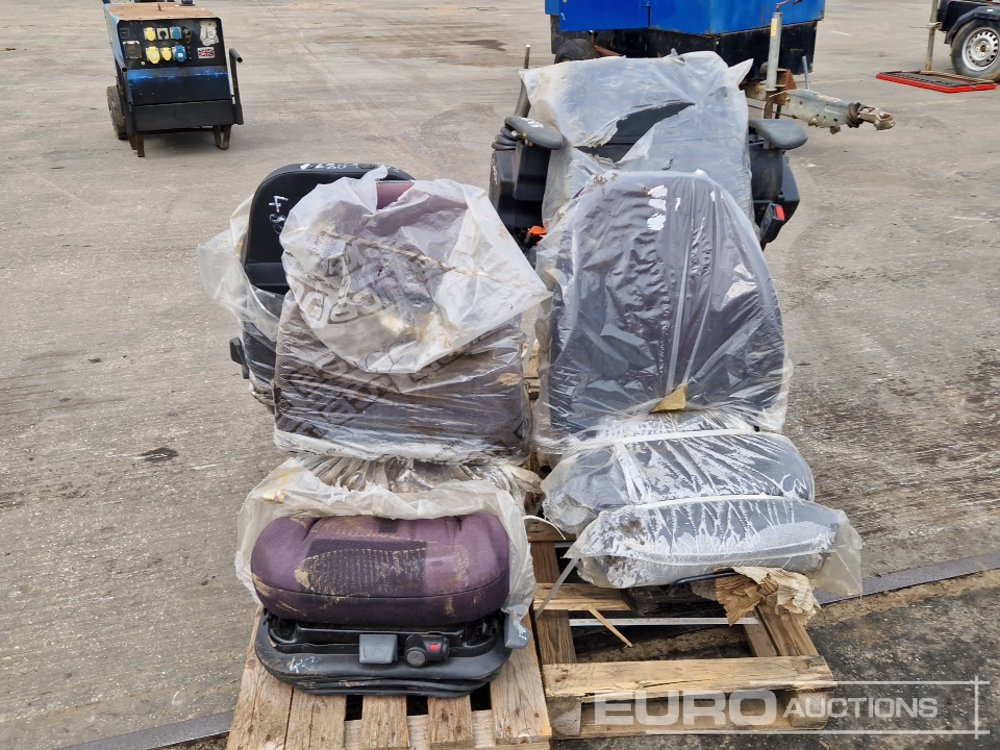 JCB Operator Seat (4 of) - Equipo de construcción: foto 4 JCB Operator Seat (4 of) - Equipo de construcción: foto 4