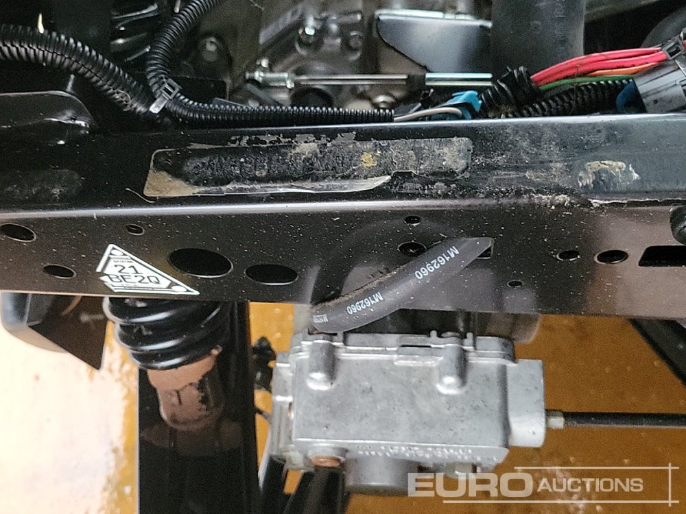 Cuadrimoto John Deere XUV865M: foto 21