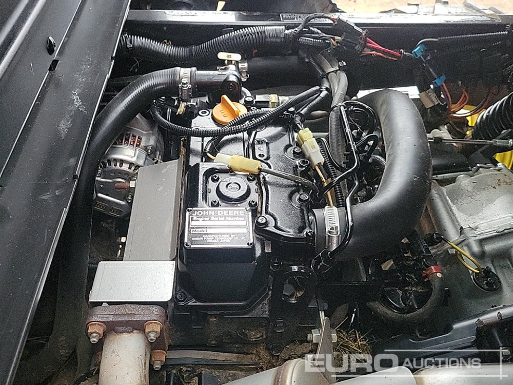 Cuadrimoto John Deere XUV865M: foto 18