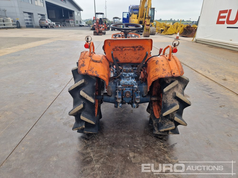 Kubota B7001 - Mini tractor: foto 4 Kubota B7001 - Mini tractor: foto 4