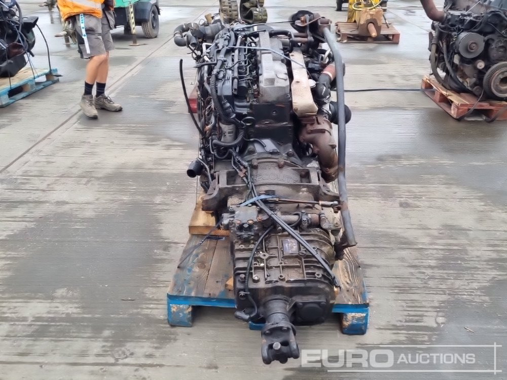 MAN 4 Cylinder Engine, Gearbox - Motor: foto 4 MAN 4 Cylinder Engine, Gearbox - Motor: foto 4