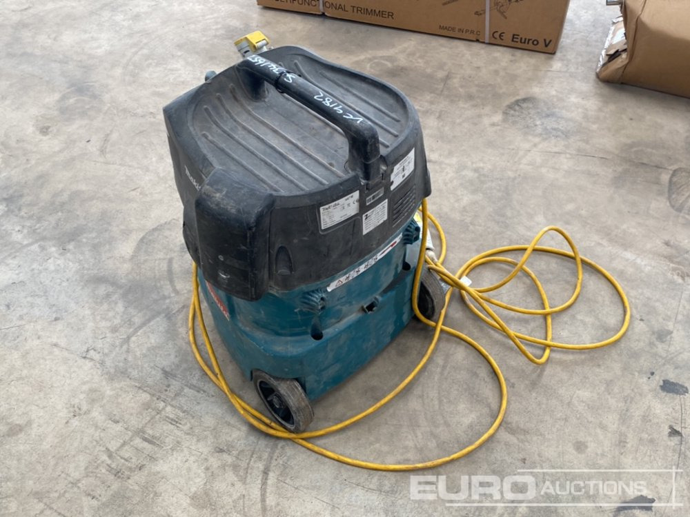 Equipo de construcción Makita 447M 110 Volt Dust Extractor: foto 6
