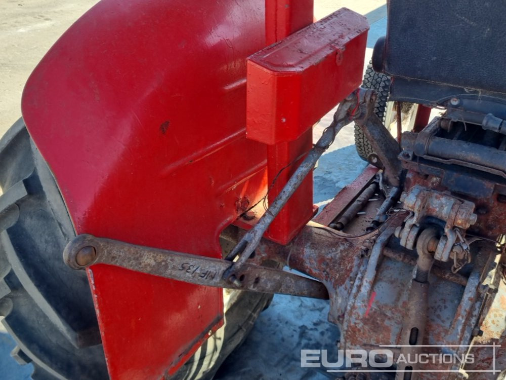 Tractor Massey Ferguson MF135: foto 15