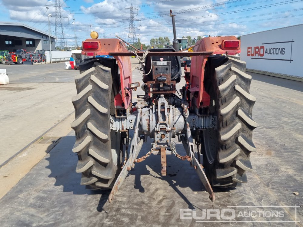 Massey Ferguson MF185 - Tractor: foto 4 Massey Ferguson MF185 - Tractor: foto 4