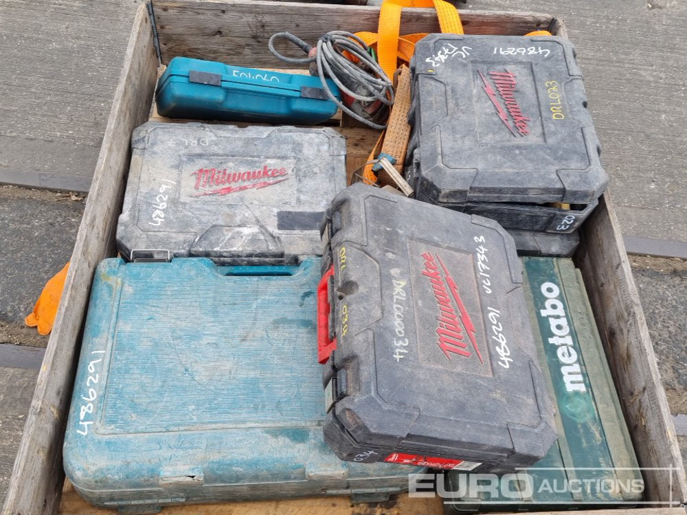 Milwaukee 110 Volt Hammer Drill (5 of), Makita 110 Volt Hammer Drill, 110 Volt Jigsaw, Metabo 110 Volt Hammer Drill - Equipo de construcción: foto 4 Milwaukee 110 Volt Hammer Drill (5 of), Makita 110 Volt Hammer Drill, 110 Volt Jigsaw, Metabo 110 Volt Hammer Drill - Equipo de construcción: foto 4