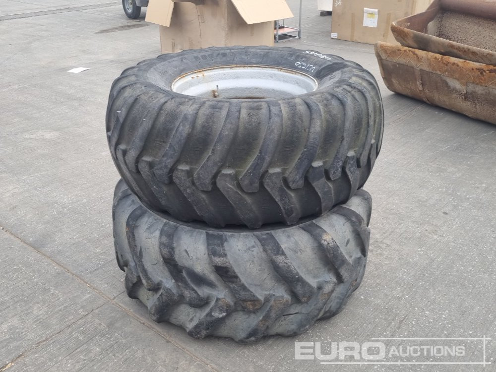 Mitas 500/60-22.5 Tyre & Rim (2 of) - Neumático: foto 1 Mitas 500/60-22.5 Tyre & Rim (2 of) - Neumático: foto 1