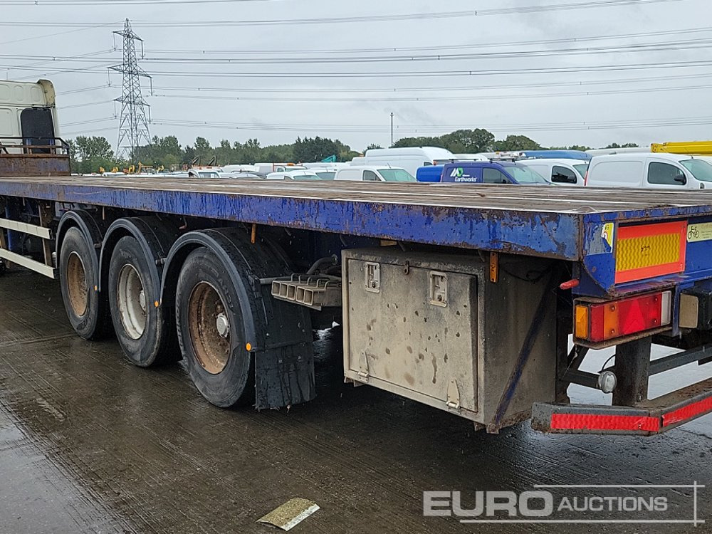 Semirremolque plataforma/ Caja abierta Montracon Tri Axle Flatbed Trailer, Twist Locks: foto 30