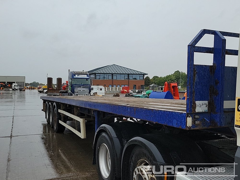 Semirremolque plataforma/ Caja abierta Montracon Tri Axle Flatbed Trailer, Twist Locks: foto 27
