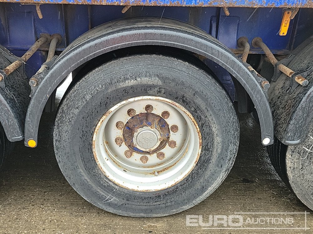 Semirremolque plataforma/ Caja abierta Montracon Tri Axle Flatbed Trailer, Twist Locks: foto 13