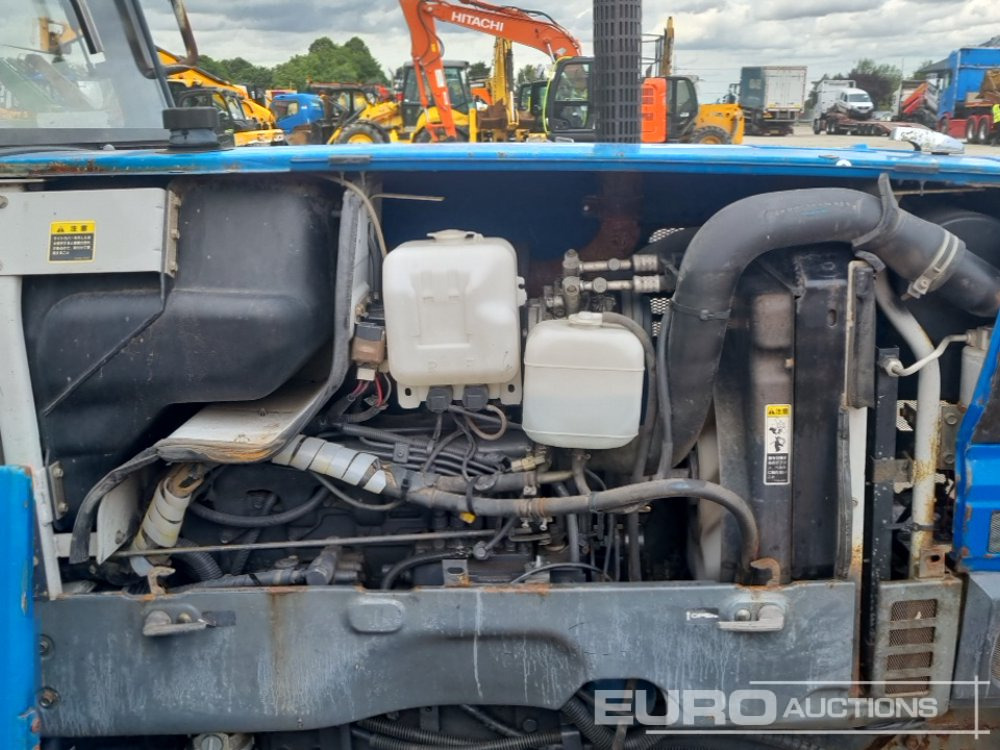 Tractor New Holland 2300: foto 15