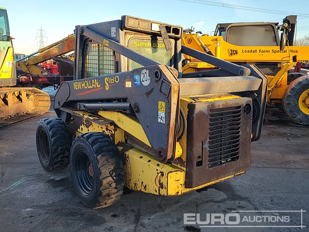 New Holland LS180 - Minicargadora: foto 3 New Holland LS180 - Minicargadora: foto 3
