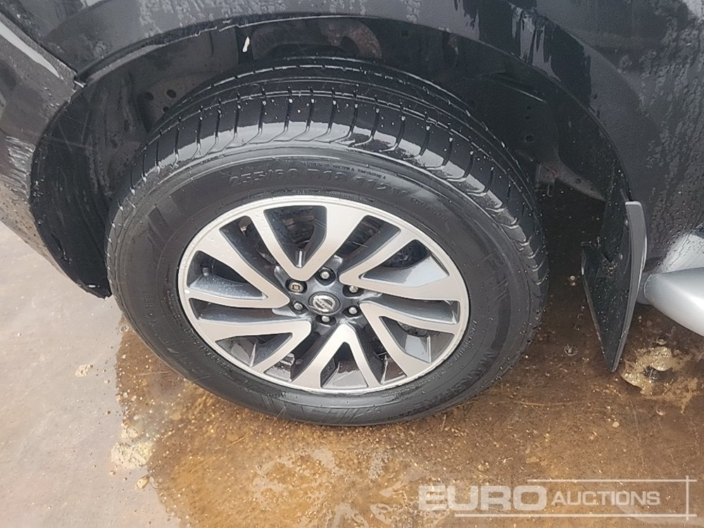 Nissan Navara - Pick-up: foto 5 Nissan Navara - Pick-up: foto 5