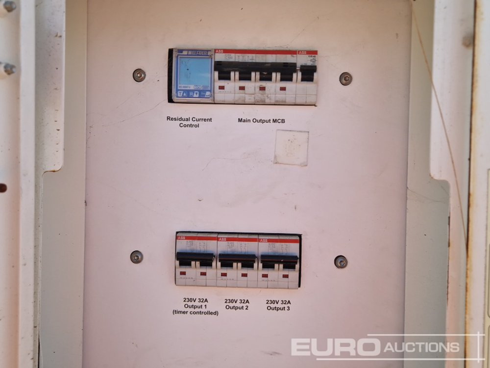 Equipo de construcción Off Grid 400 Volt Battery Bank Canopy (No Batteries) (Spares): foto 14