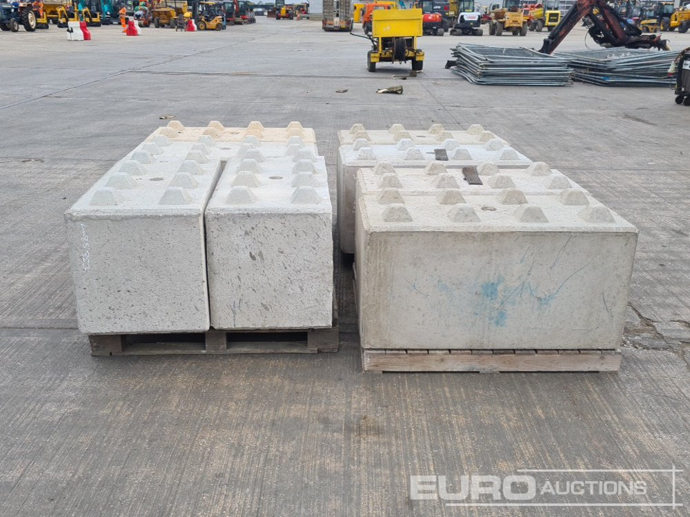 Pallet of Concrete Lego Blocks (4 of) - Herramienta/ Equipo: foto 2 Pallet of Concrete Lego Blocks (4 of) - Herramienta/ Equipo: foto 2