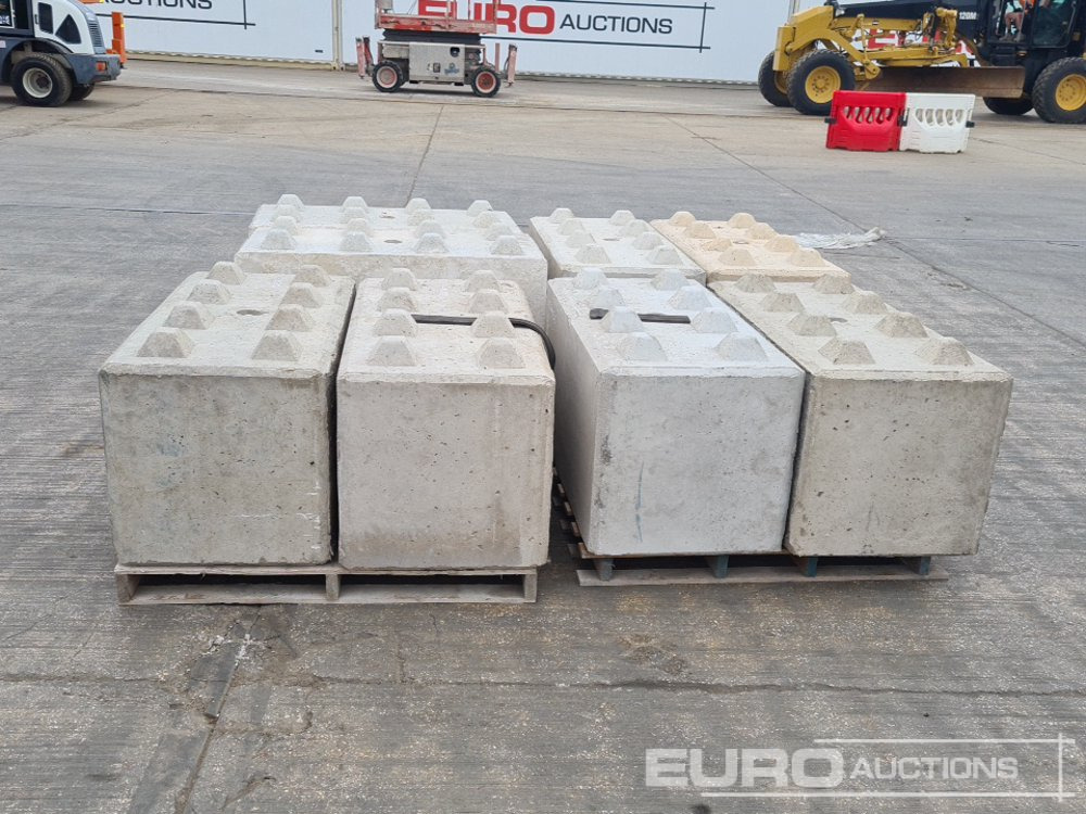 Pallet of Concrete Lego Blocks (4 of) - Herramienta/ Equipo: foto 4 Pallet of Concrete Lego Blocks (4 of) - Herramienta/ Equipo: foto 4