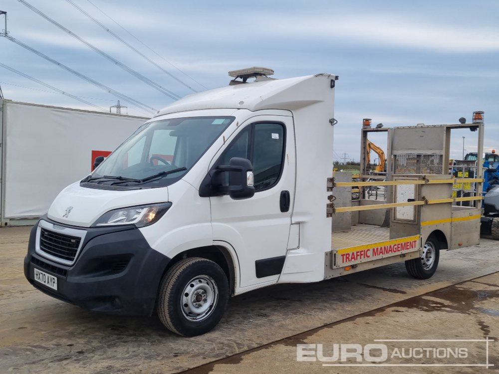 Peugeot Boxer 335 - Furgoneta caja abierta: foto 1 Peugeot Boxer 335 - Furgoneta caja abierta: foto 1