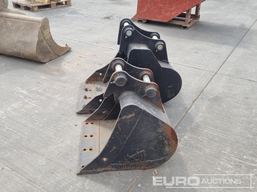Rhinox 24", 24" Digging Bucket 45-50mm Pin to suit 4-8 Ton Excavator - Cazo: foto 2 Rhinox 24", 24" Digging Bucket 45-50mm Pin to suit 4-8 Ton Excavator - Cazo: foto 2