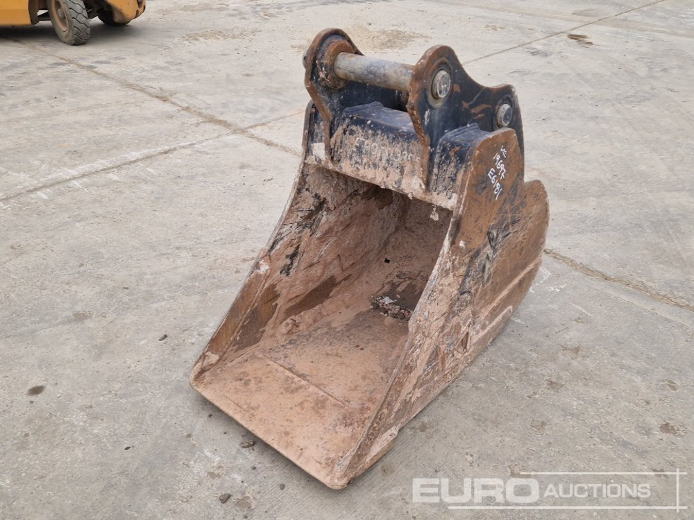 Rhinox 24" Digging Bucket 65mm Pin to suit 13 Ton Excavator - Cazo: foto 1 Rhinox 24" Digging Bucket 65mm Pin to suit 13 Ton Excavator - Cazo: foto 1