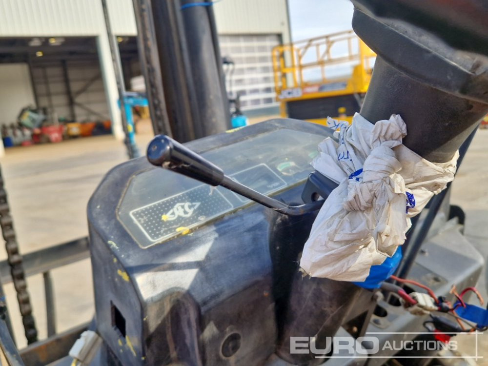 Carretilla elevadora diésel Samuk Diesel Forklift, 2 Stage Mast, Side Shift (No Steering & Hydraulic Leak): foto 32