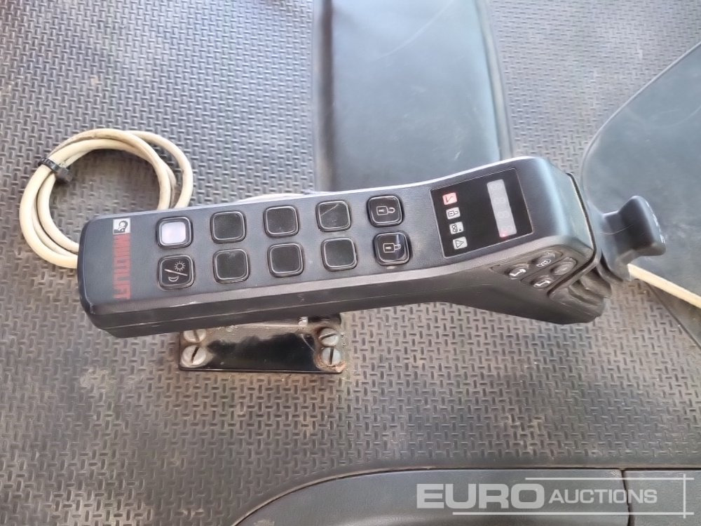 Camión multibasculante Scania P360: foto 37